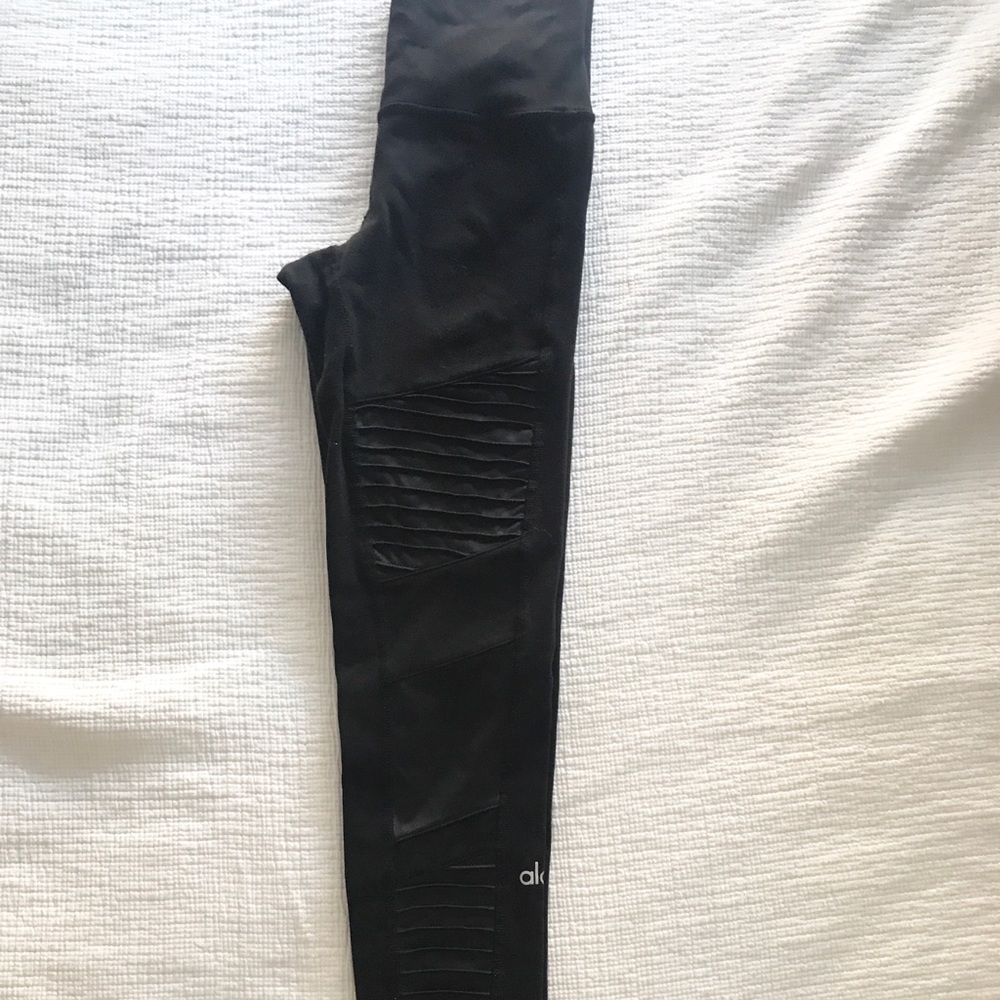 ALO Yoga high waist black moto legging size SA